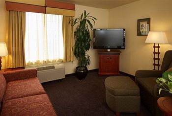 Larkspur Landing Extended 3* Sacramento